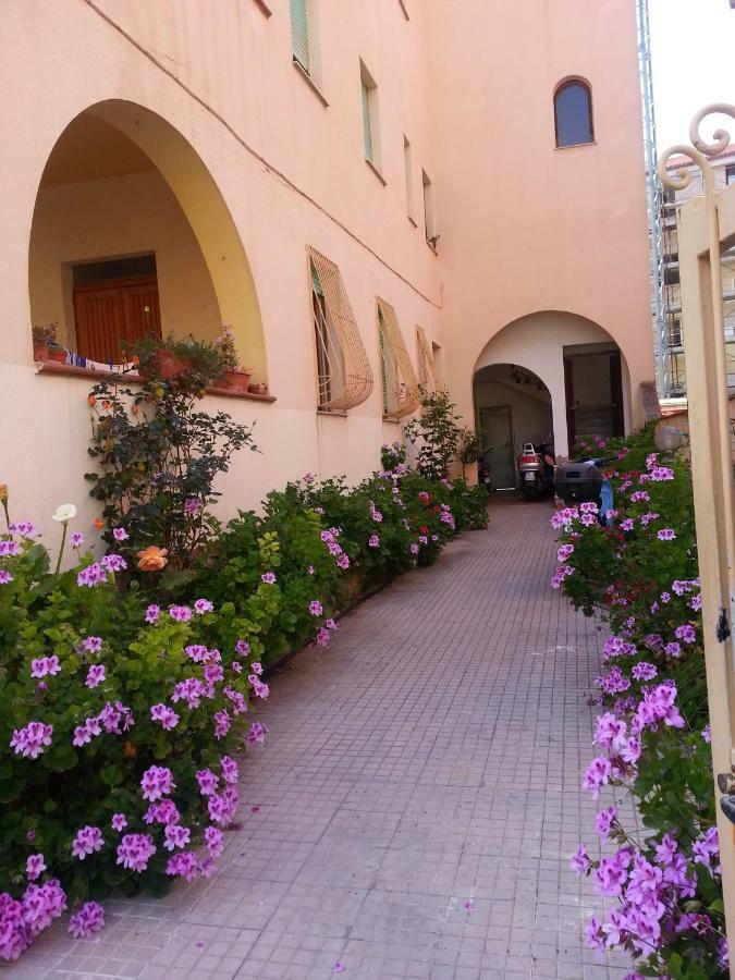 La Casa Di Carmen Apartment Alghero Exterior photo